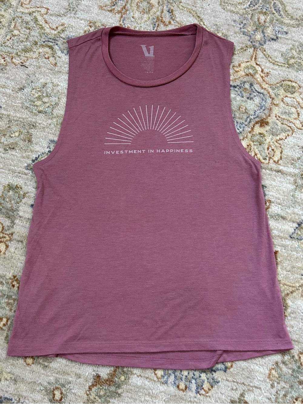 Vuori Women's Sleeveless Graphic Tank - Mauve
